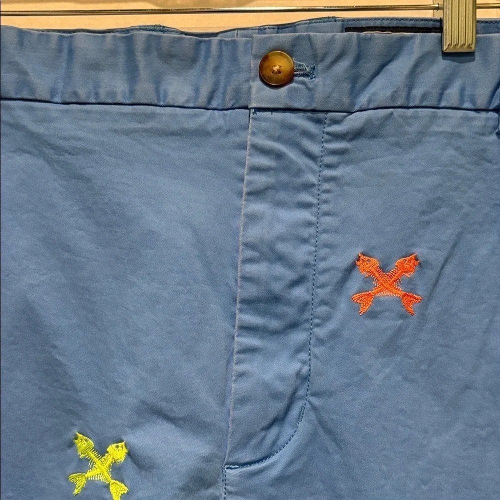 Vineyard Vines - Men's Breaker Short. Embroidered Fish Skeleton.  Blue. Size 42
